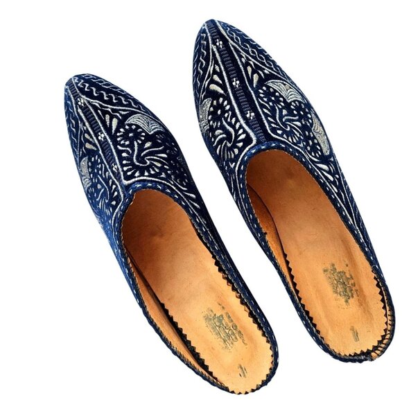 Vintage Blue Velvet Mules Atelier Friquia Moroccan Embroidered Heels 8 – 8.5 - Picture 2 of 10